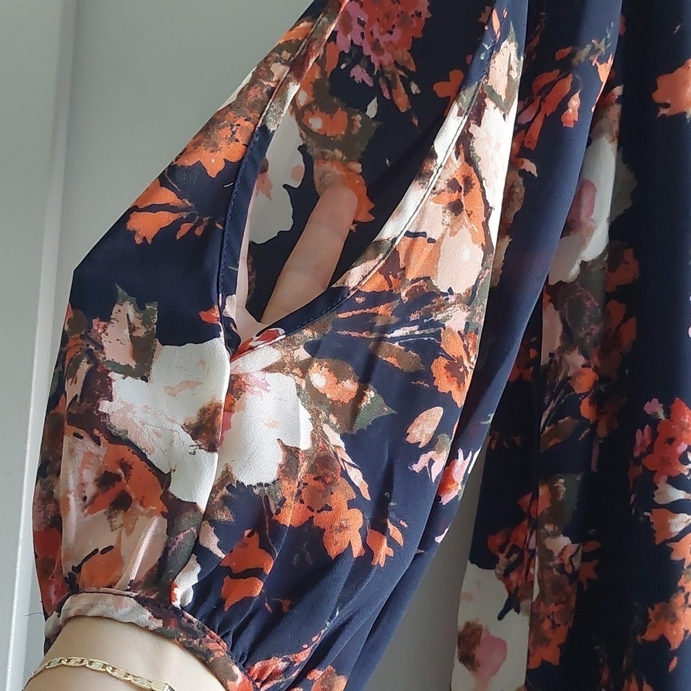 Lulu's Shifting Dears Navy Blue Floral Dress Size Large - Picture 7 of 8